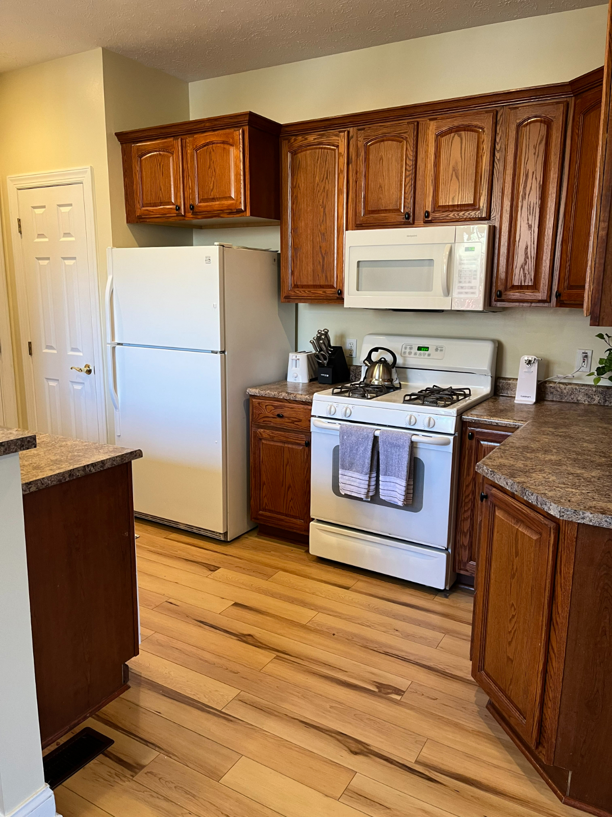 2BR Cheat Lake Townhouse - 15 min drive to hospitals and WVU campus - Photo 2