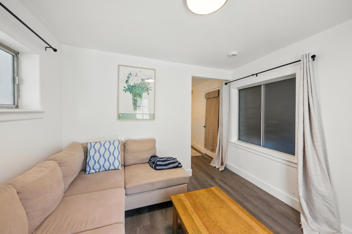 Bright and Comfortable One-Bedroom ADU in Bernal Heights with Fully Equipped Kitchen and Easy Transit Access (Walking Distance to the... - Photo 4