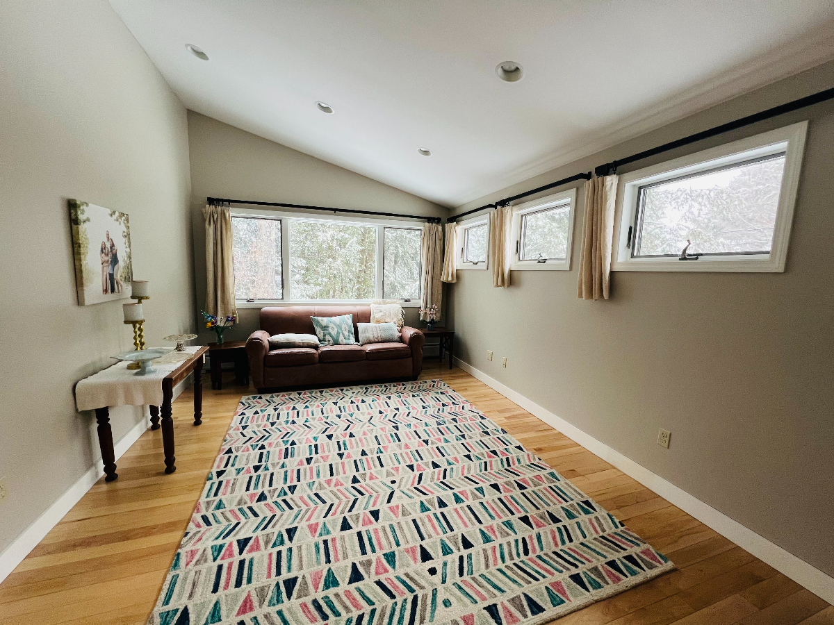 VT Luxury 4 floor home 5bdr with Gameroom, Ski in & out - Photo 7