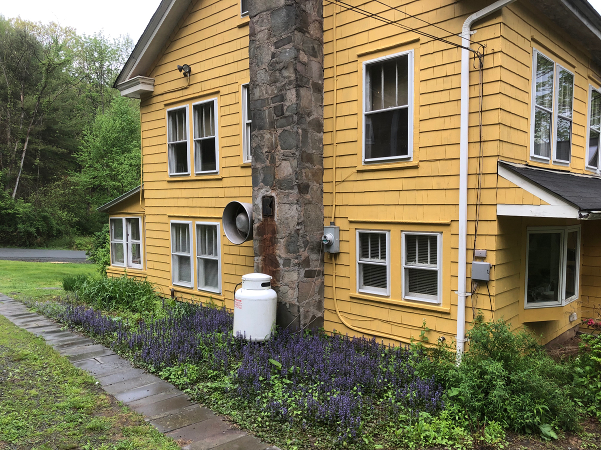 The Cottage - Photo 2