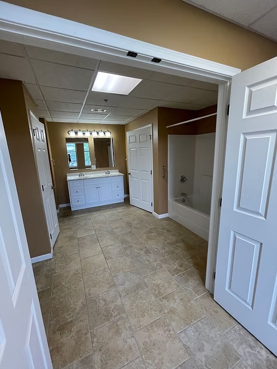 Unit 303 --  Gore Luxe Development Complex - Photo 4