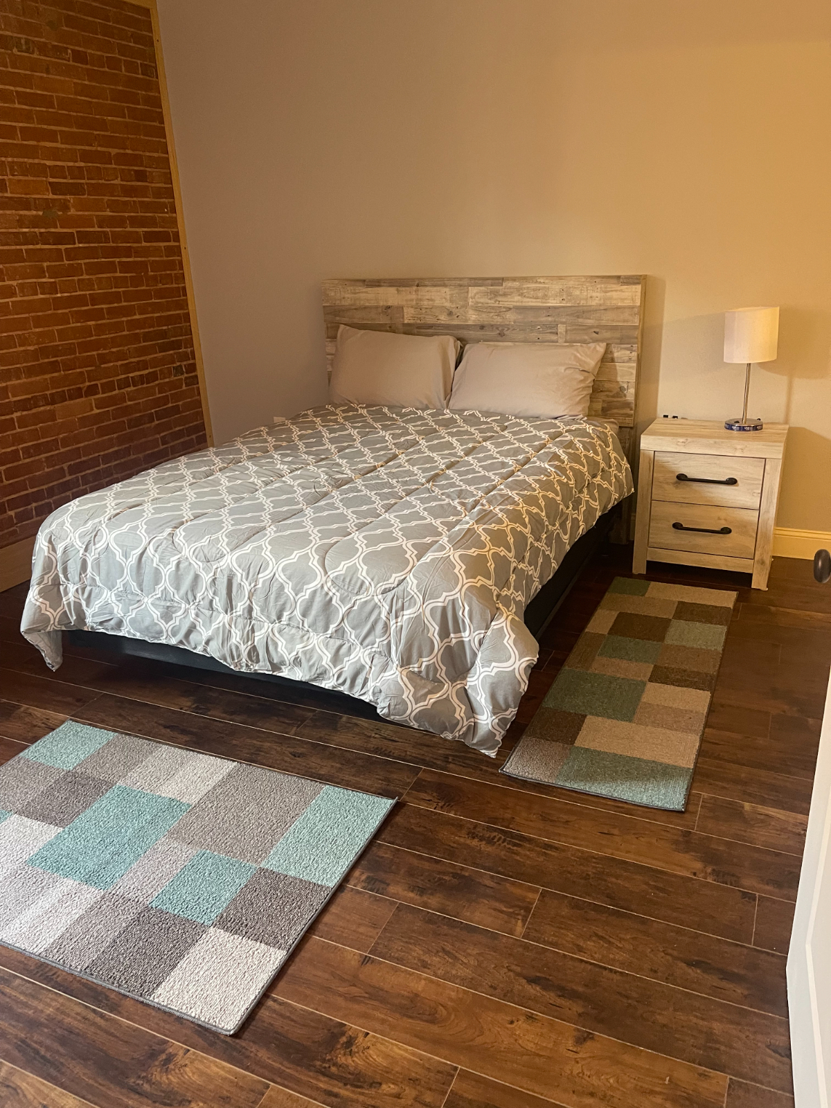 Unit 303 --  Gore Luxe Development Complex - Photo 8