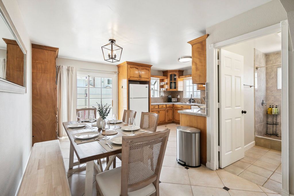 Silver Strand Bayfront IB Home - Photo 5