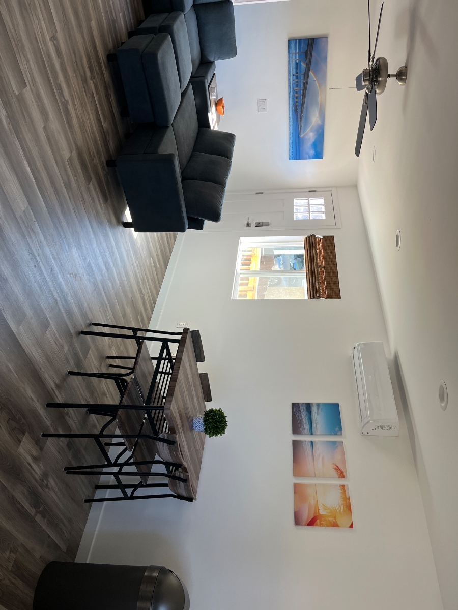 2 Bedroom 1 Bath Laundry INCL UTILITIES - Photo 1