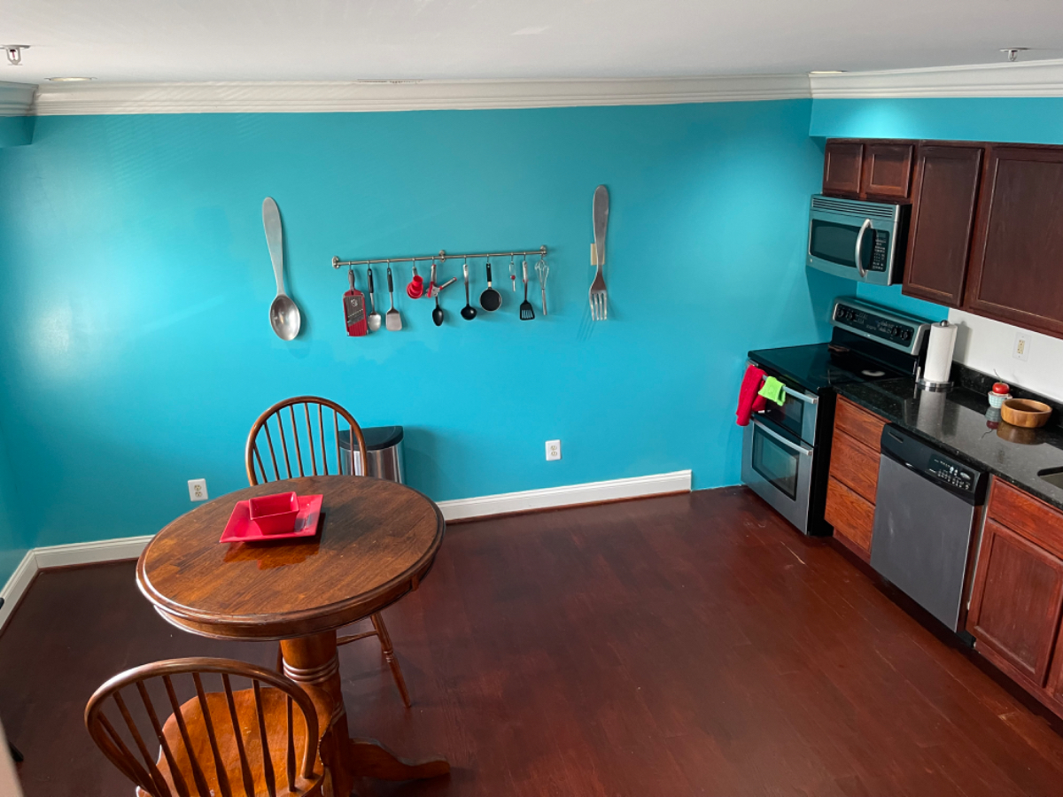 Beautiful two story penthouse condo w/rooftop deck and designated parking in gated community - Photo 6
