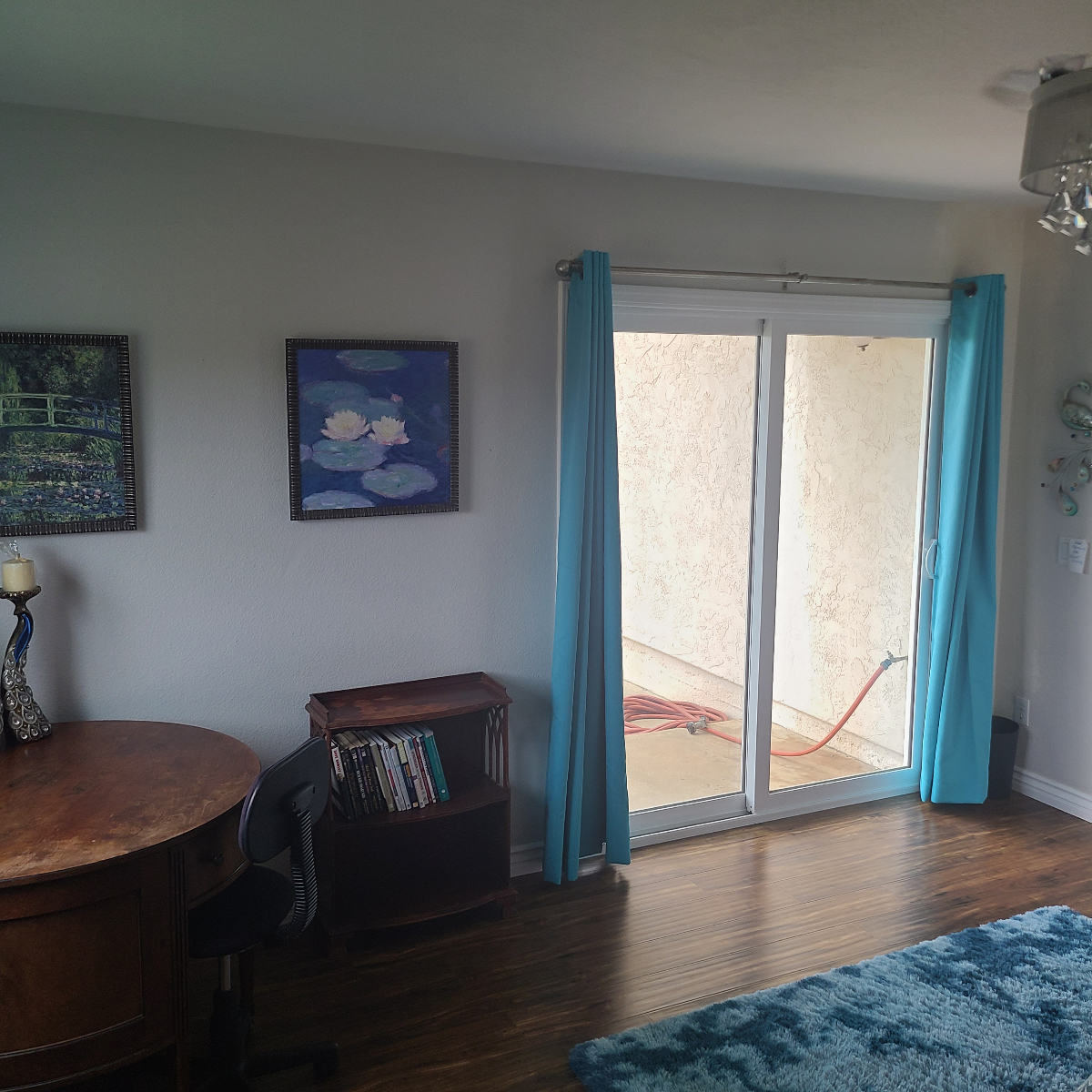 Peaceful Room in Spacious Vista Home with Dedicated Bathroom, Office, Views, Gym, and Garden Access - Photo 3