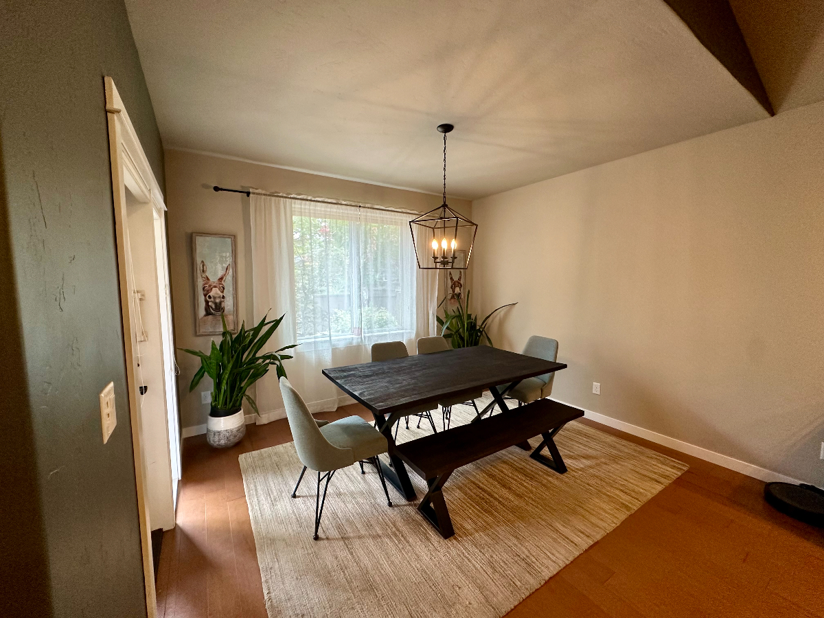Cozy One-Story Ranch Style Located in SW Bend - Photo 6