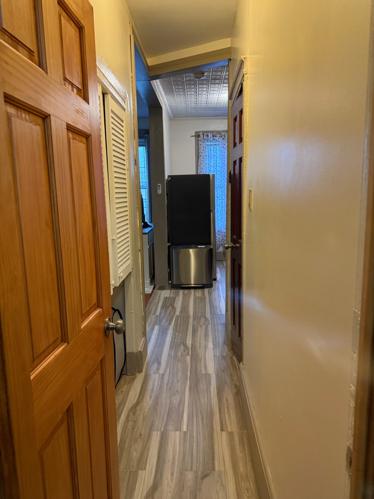Bright, Fully Furnished 1-Bedroom with Open Living Space and Utilities Include - Photo 5