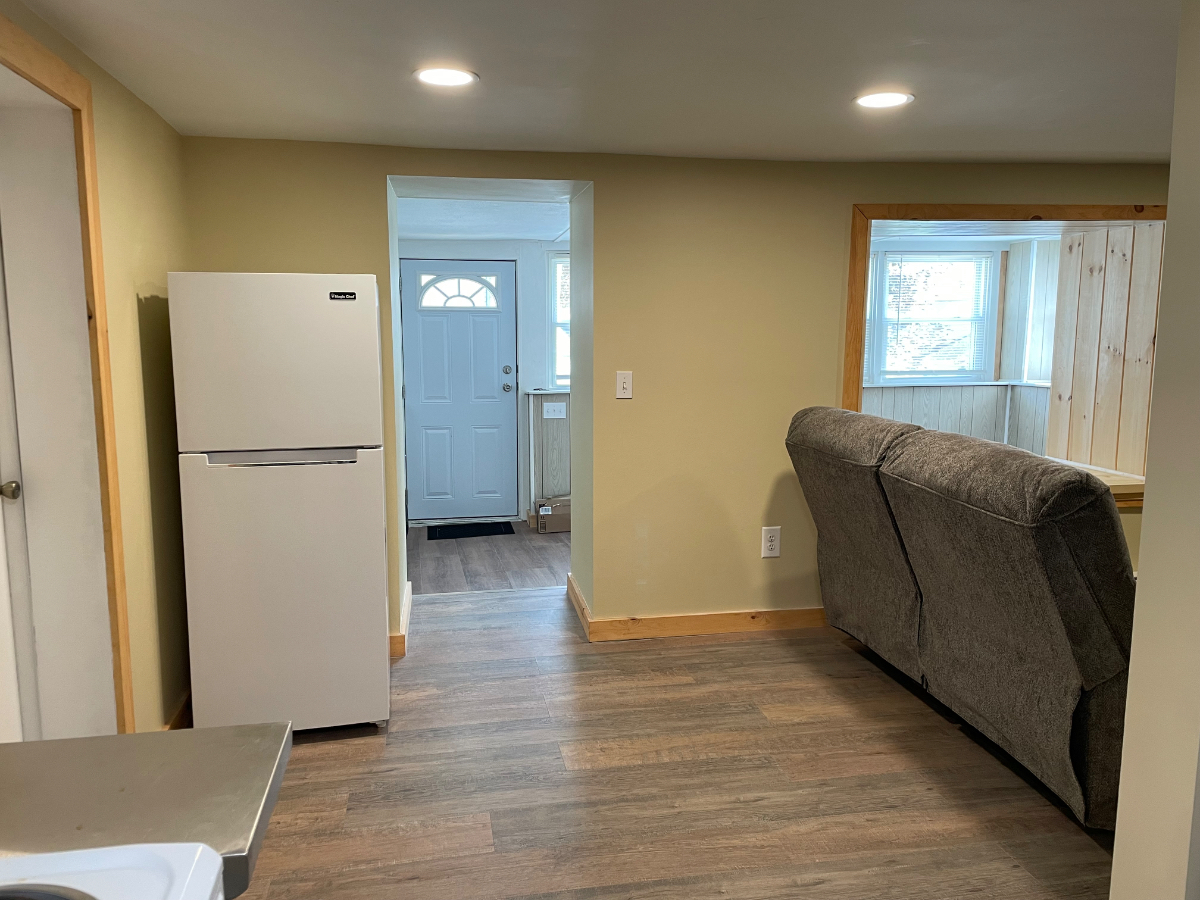 Cozy, quiet neighborhood apartment less than mile from hospital and fun - Photo 7