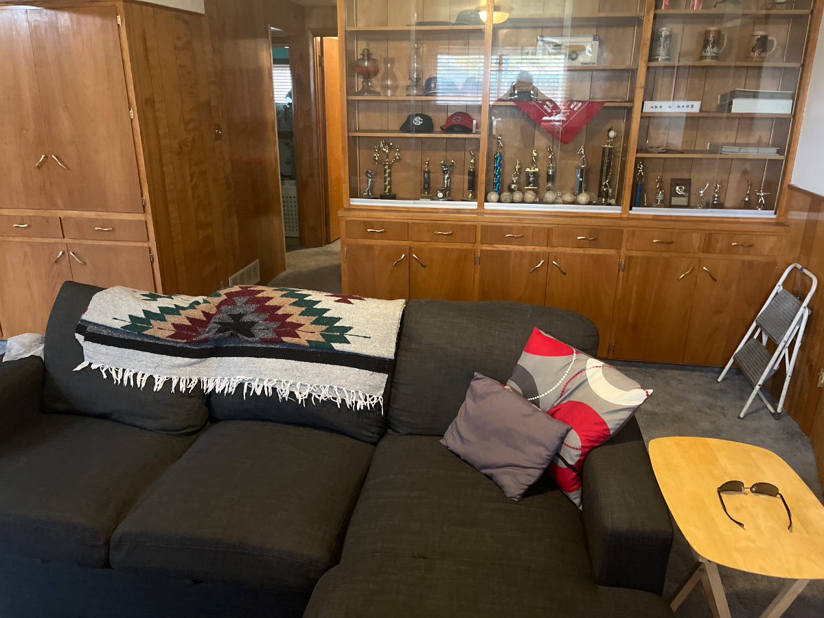 Very nice basement apartment great location for travelers - Photo 11