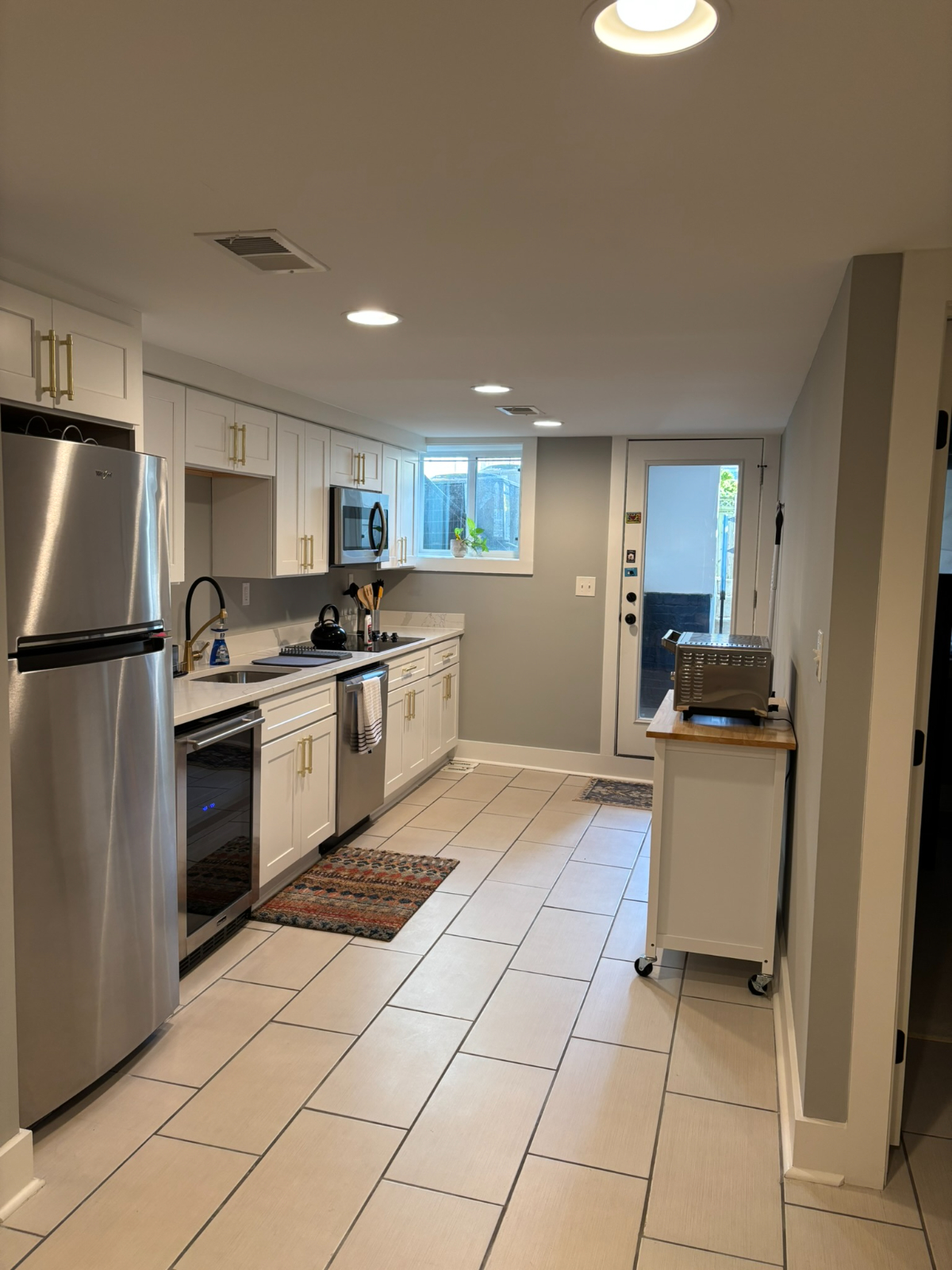 NW DC Apartment close to Metro - Photo 2