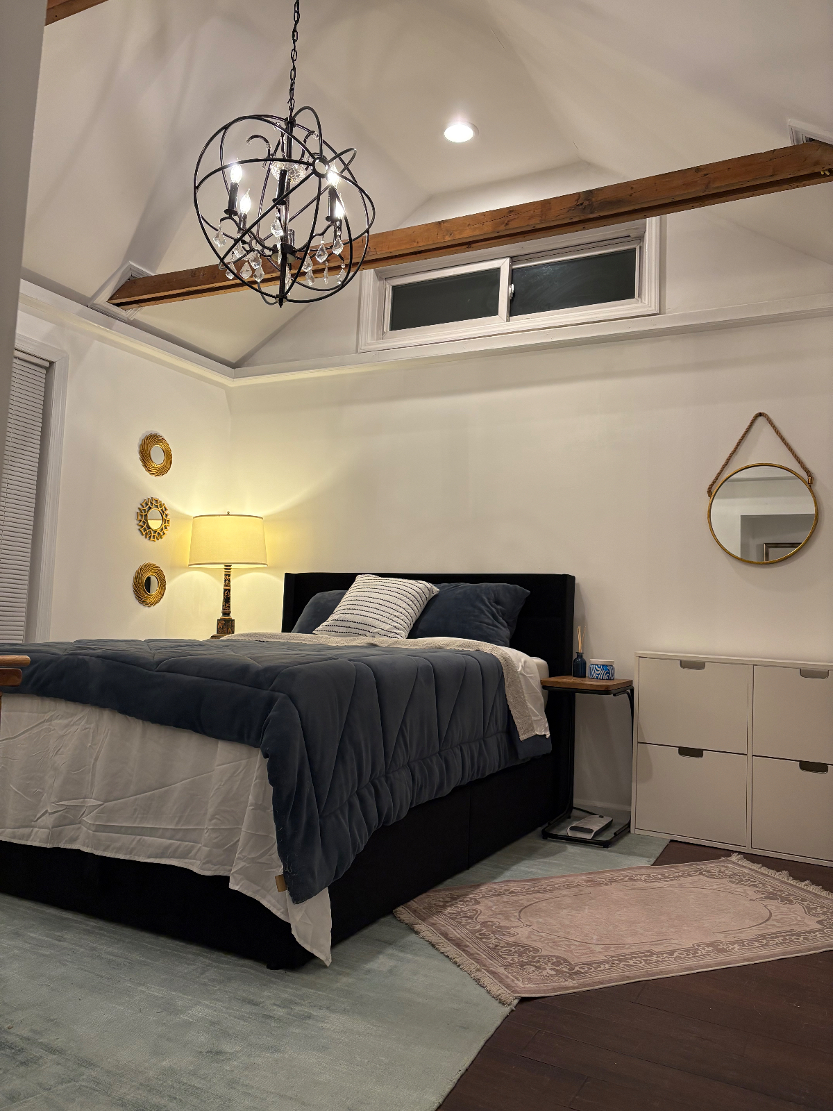 Furnished room - Photo 1
