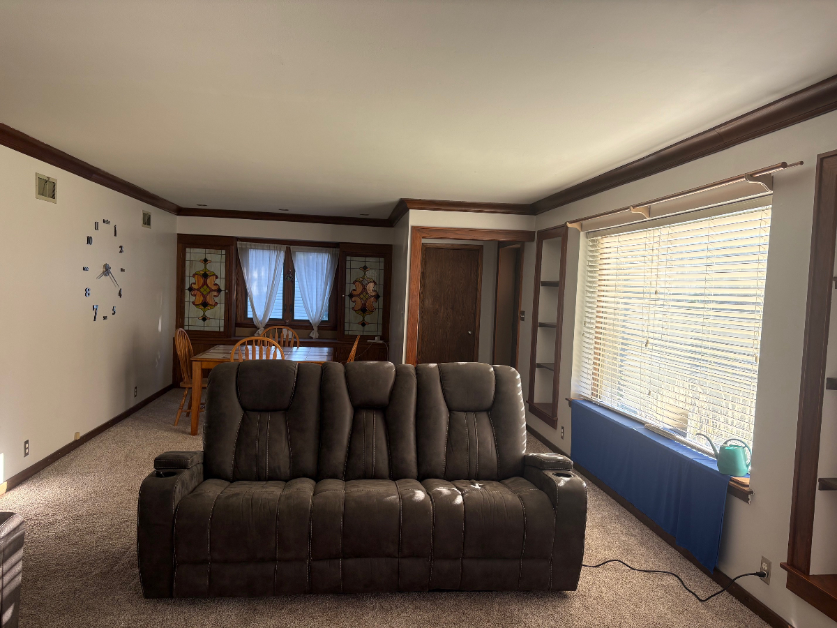 Roomy Wauwatosa Raised Ranch with Separate Living Spaces, Backyard, and Parking - Photo 2