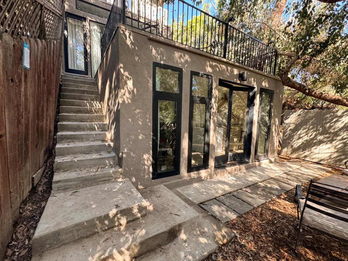 Private Hidden Studio - Photo 3