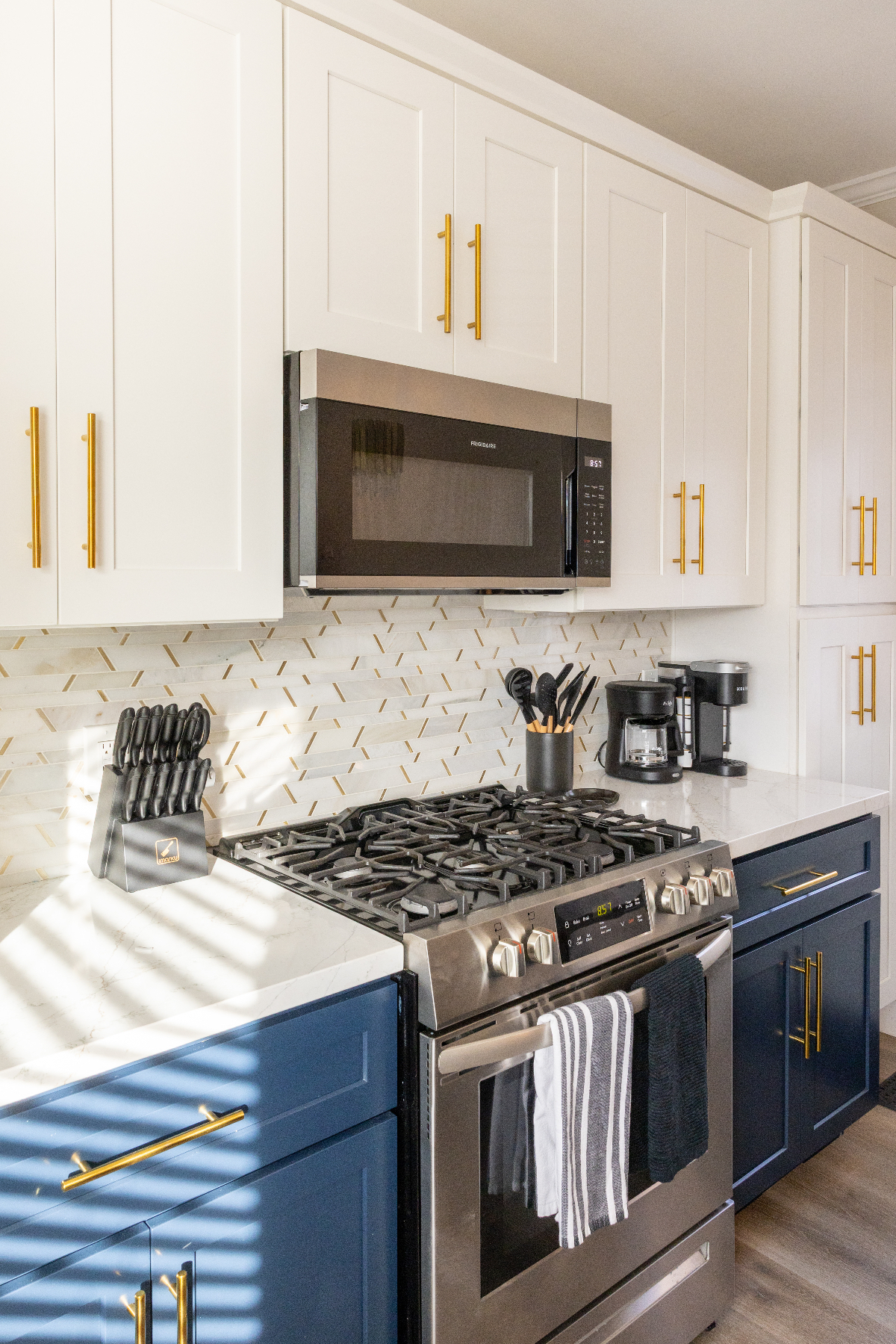 1br/1ba in Heart of Hillcrest - Newly renovated - Photo 4