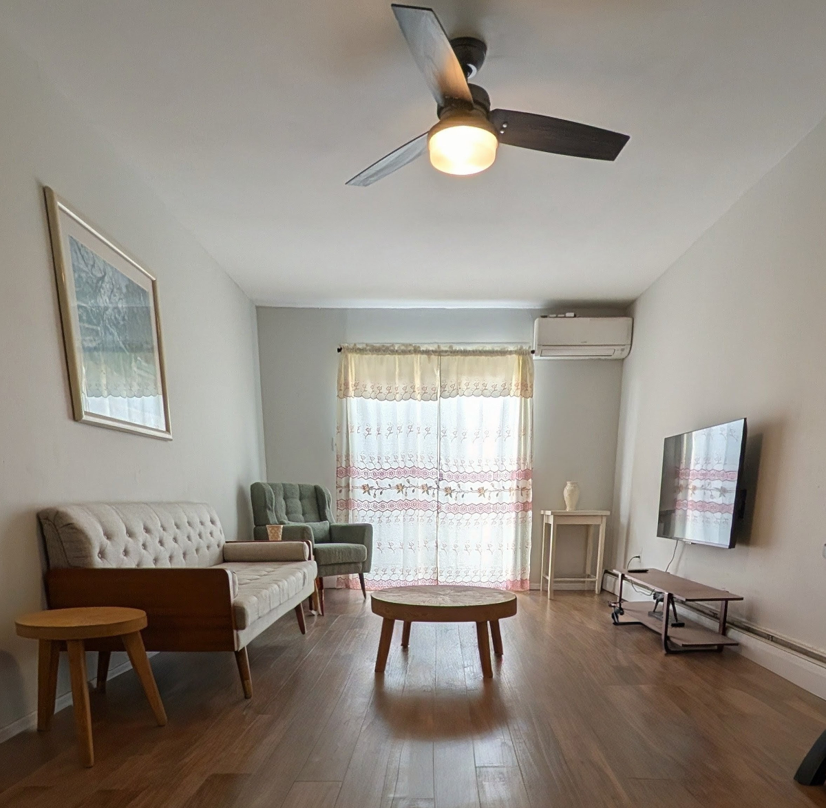 Modern 1BR Garden Apartment in Quiet Canarsie - Private Backyard & Office - Photo 1