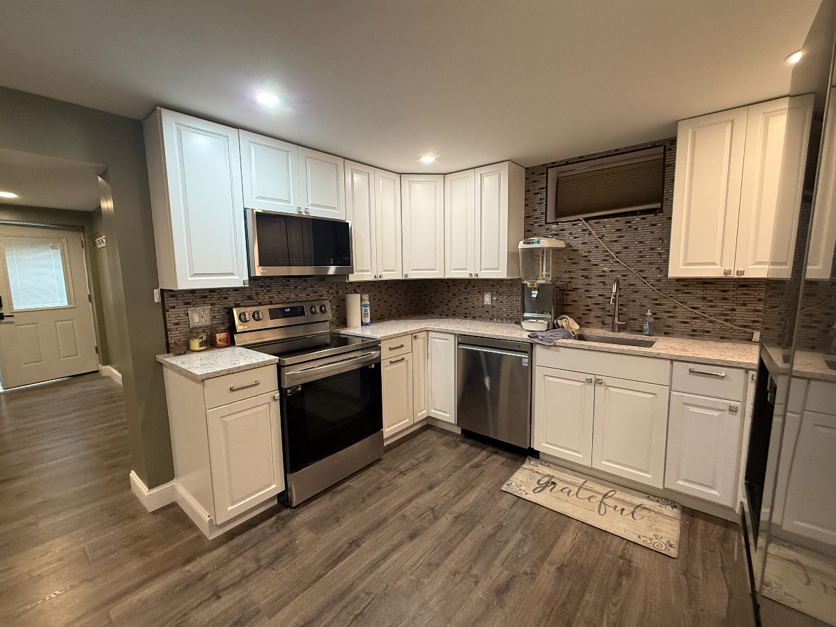 Newly Renovated 2BR Private Basement/ utilities Included - Photo 3