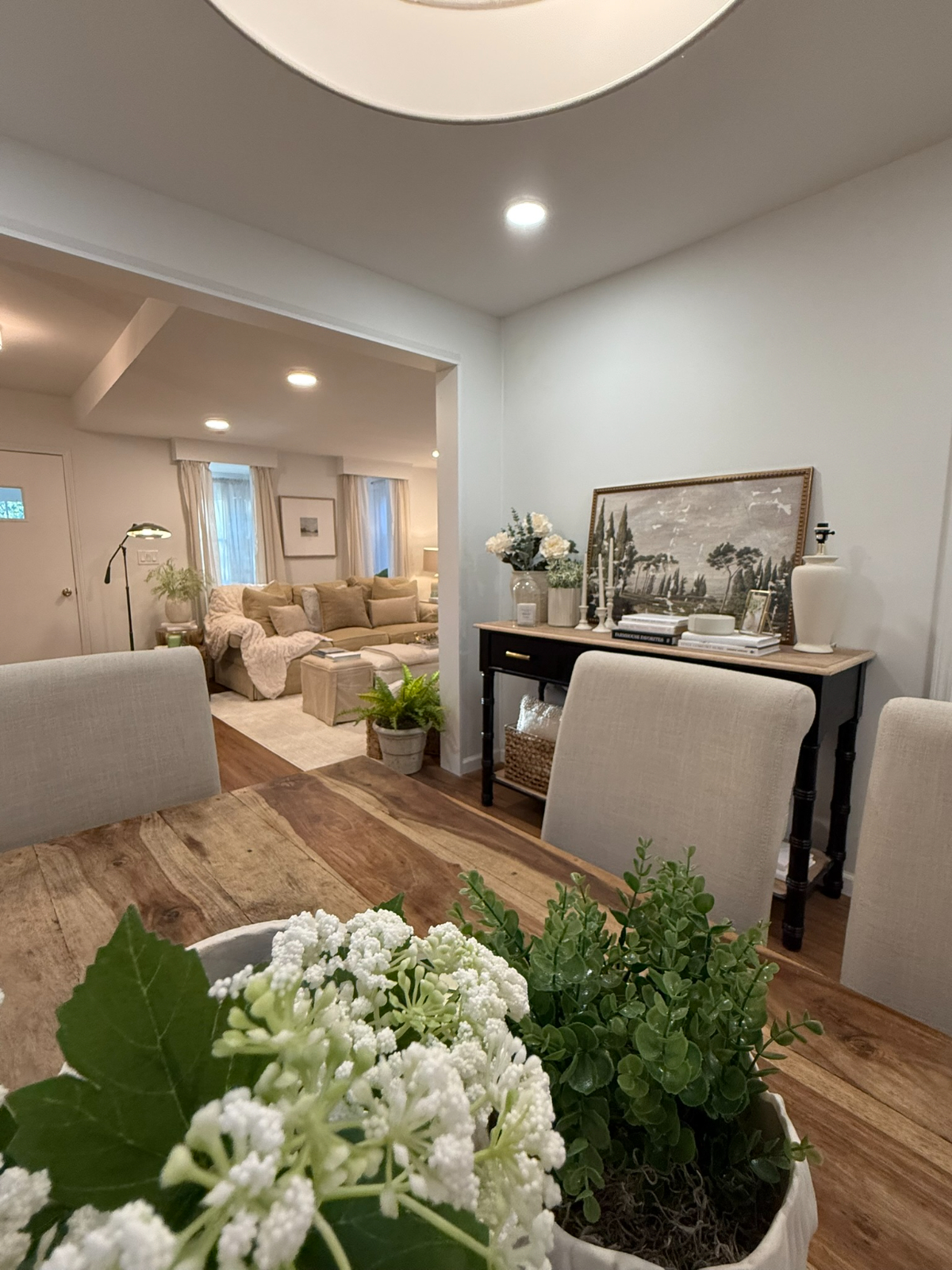 Classic charm with Modern comfort - Photo 12
