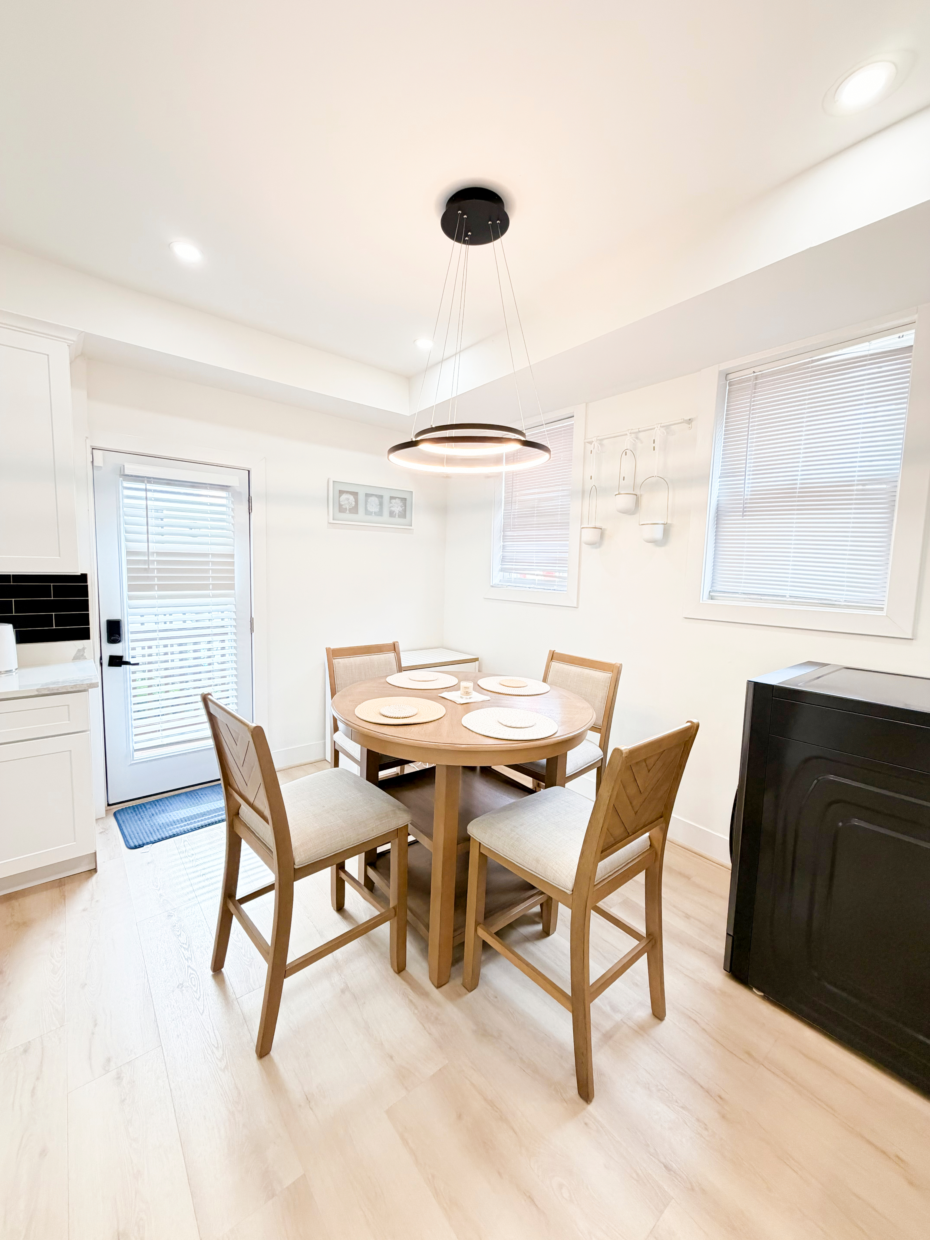 RENII APARTMENT - Photo 8