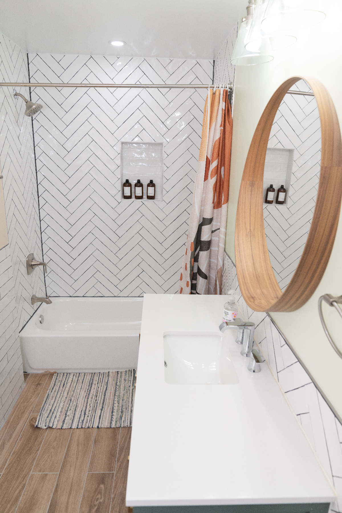 Modern Comfort Meets DC Charm /4BR Home for Every Kind of Stay - Photo 9