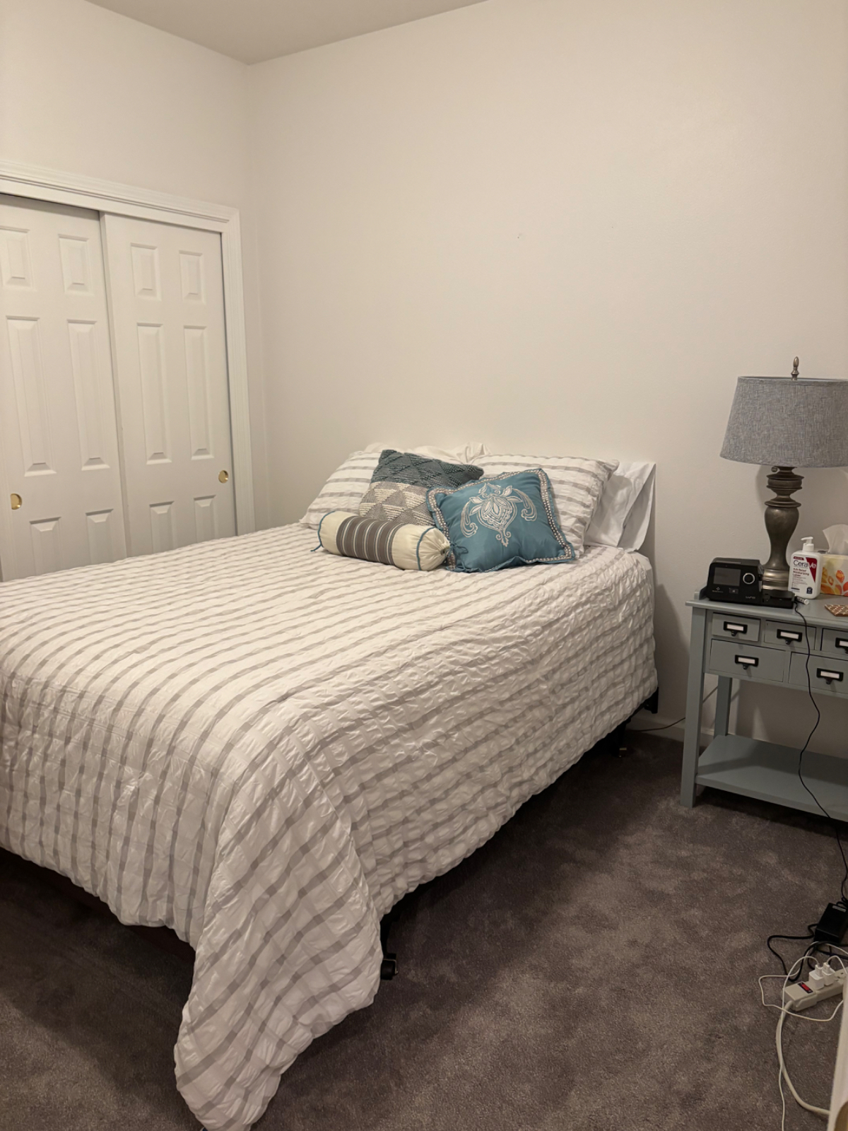 Bend, OR 3 Bedroom Home - Photo 3