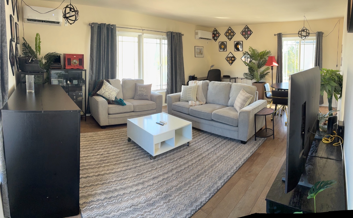 1-Bed Gated Upstairs Apartment with In-Unit Laundry, Home Office, and Fruit Tree Courtyard Access - Photo 1