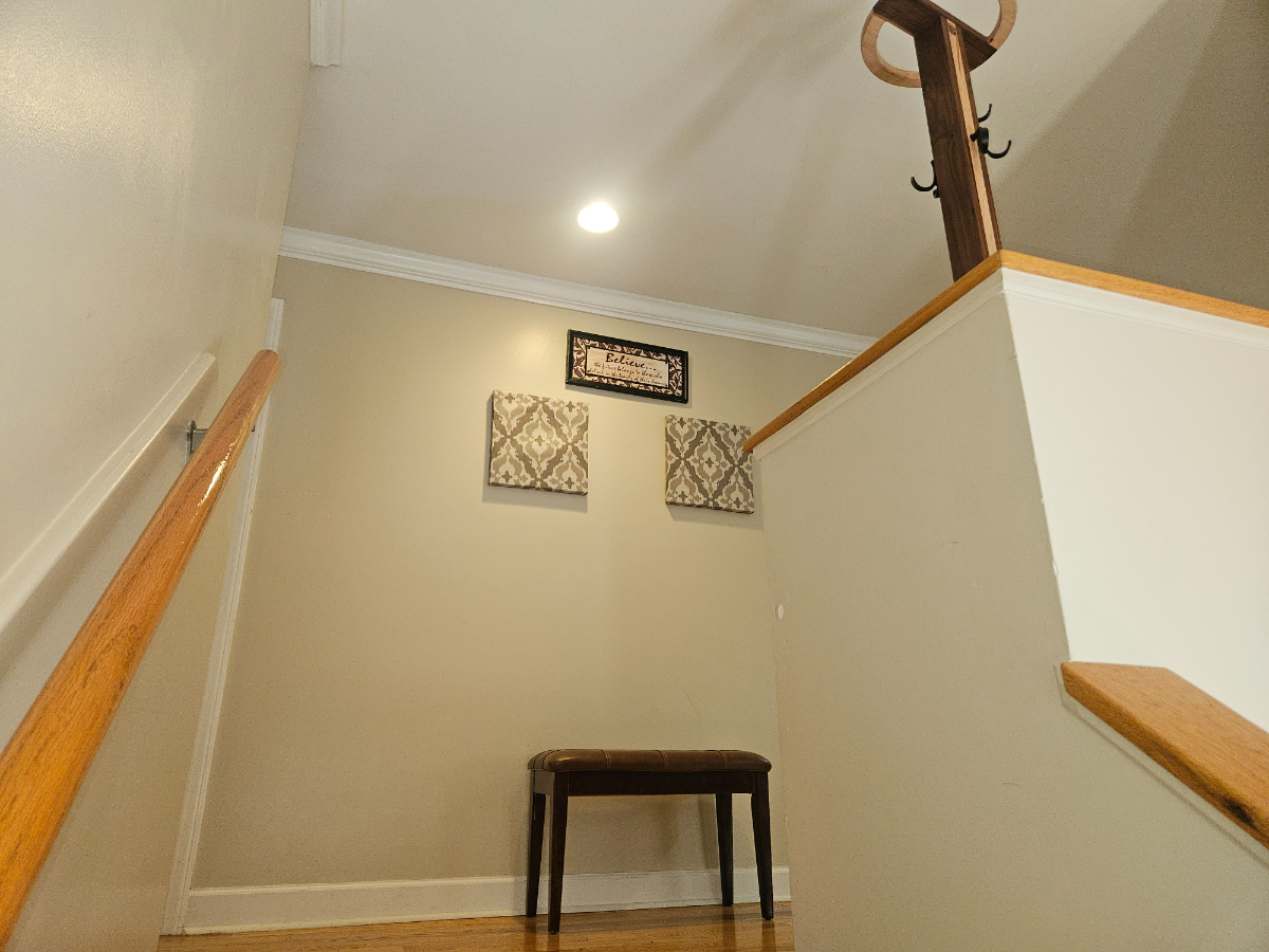 Spacious Furnished Master Suite Private Bath Utilities & WiFi Included Near Lexington Medical - Photo 2