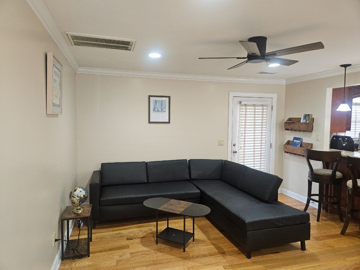 Spacious Furnished Master Suite Private Bath Utilities & WiFi Included Near Lexington Medical - Photo 4