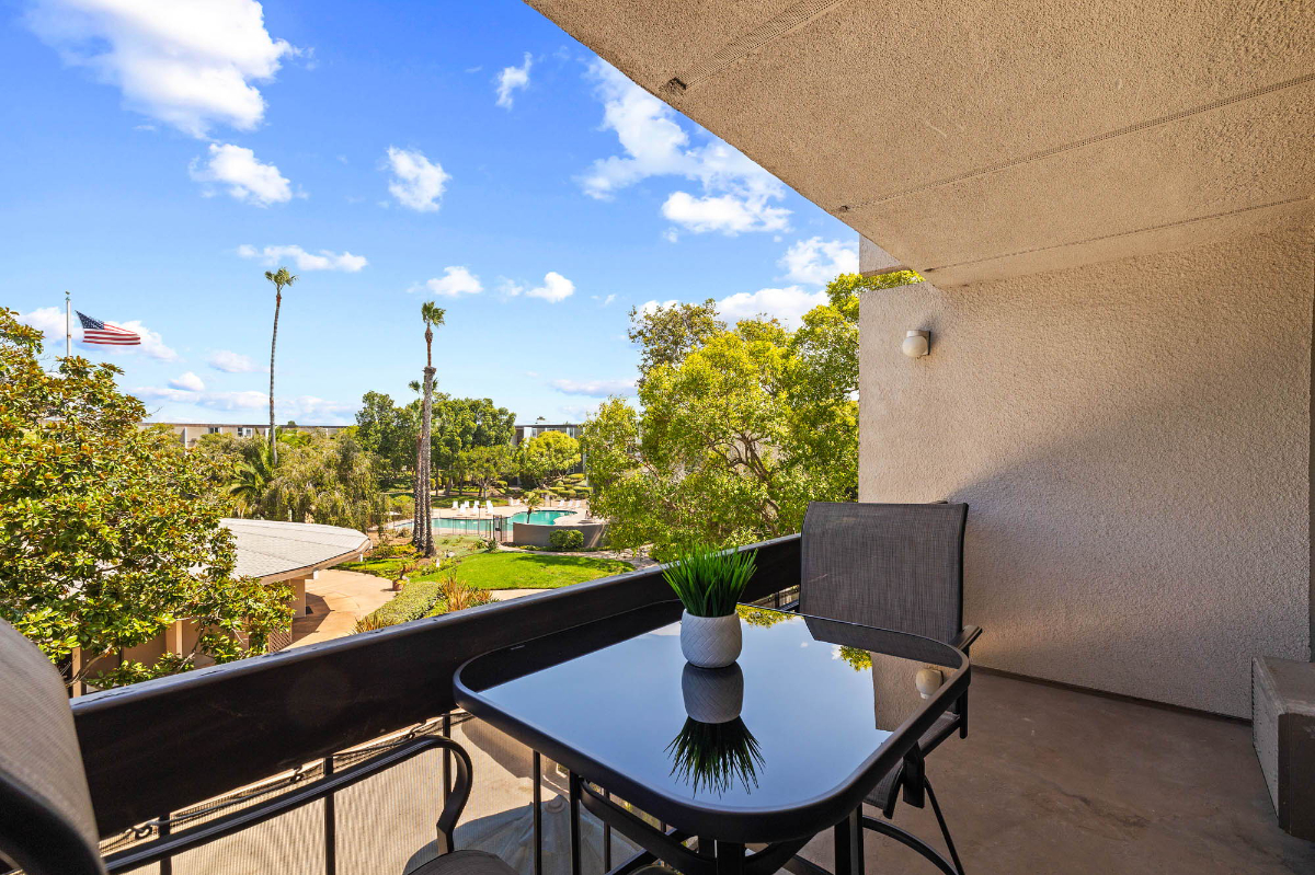 Bright 2BR Retreat w/ Balcony & Resort Amenities - Photo 2