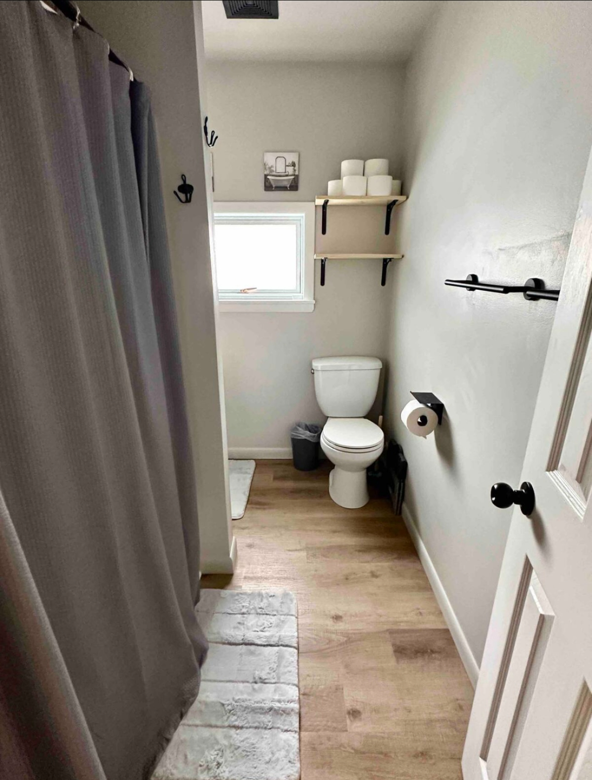 Walk to Hospital and Downtown Glens Falls - 2bd/1ba Apartment - Photo 9