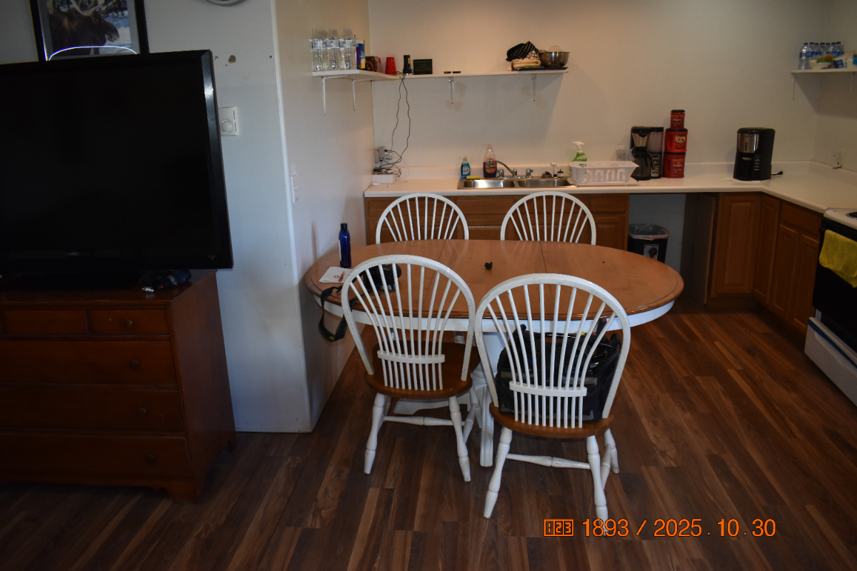 2 bedroom fully furnished - Photo 5