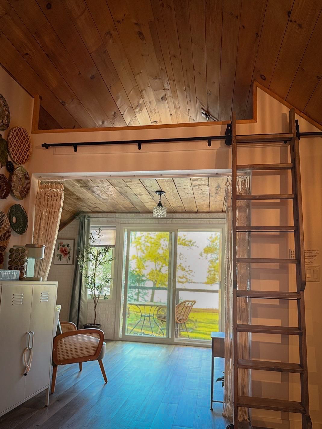 Moonlight and Maple Lake Cottage - Photo 8