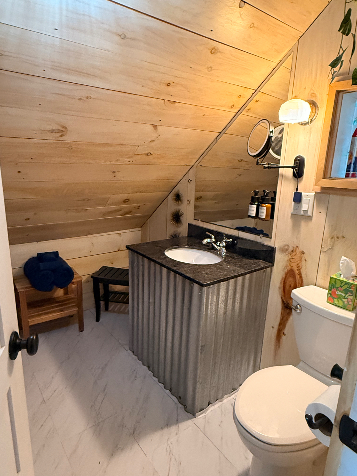 Moonlight and Maple Lake Cottage - Photo 10