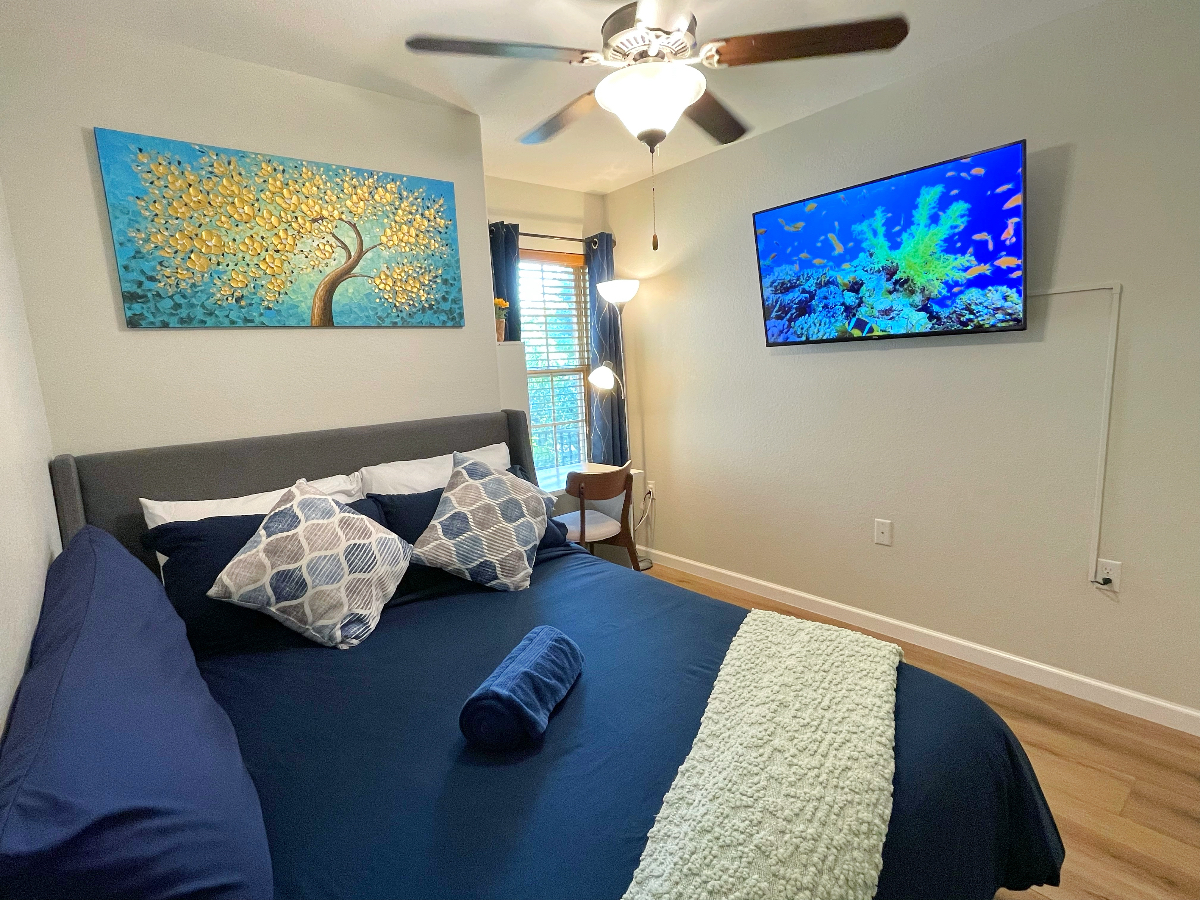 Cozy 4BR Pet friendly close to Downtown & Airport - Photo 8