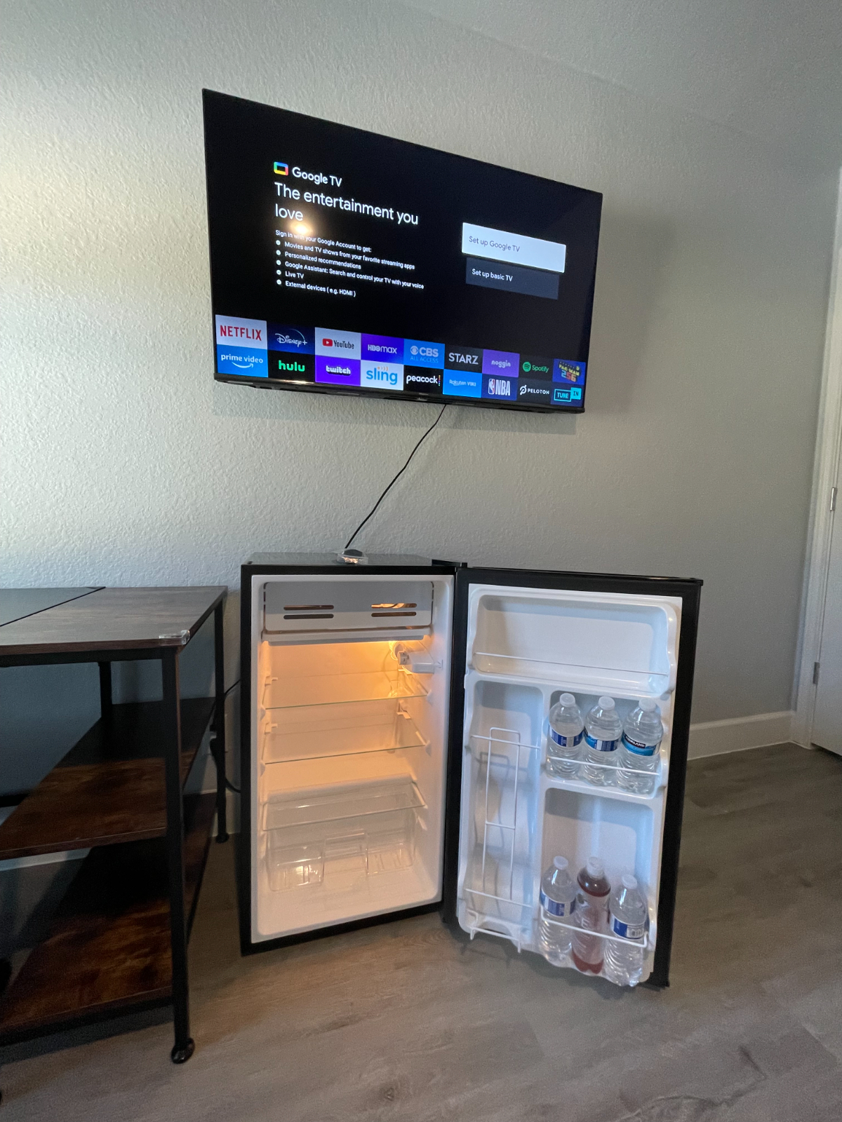 Domain M3 - Upgraded Queen Room All-In.  Easy access to Major Hospitals, Downtown, Tesla, Apple, Sam - Photo 5
