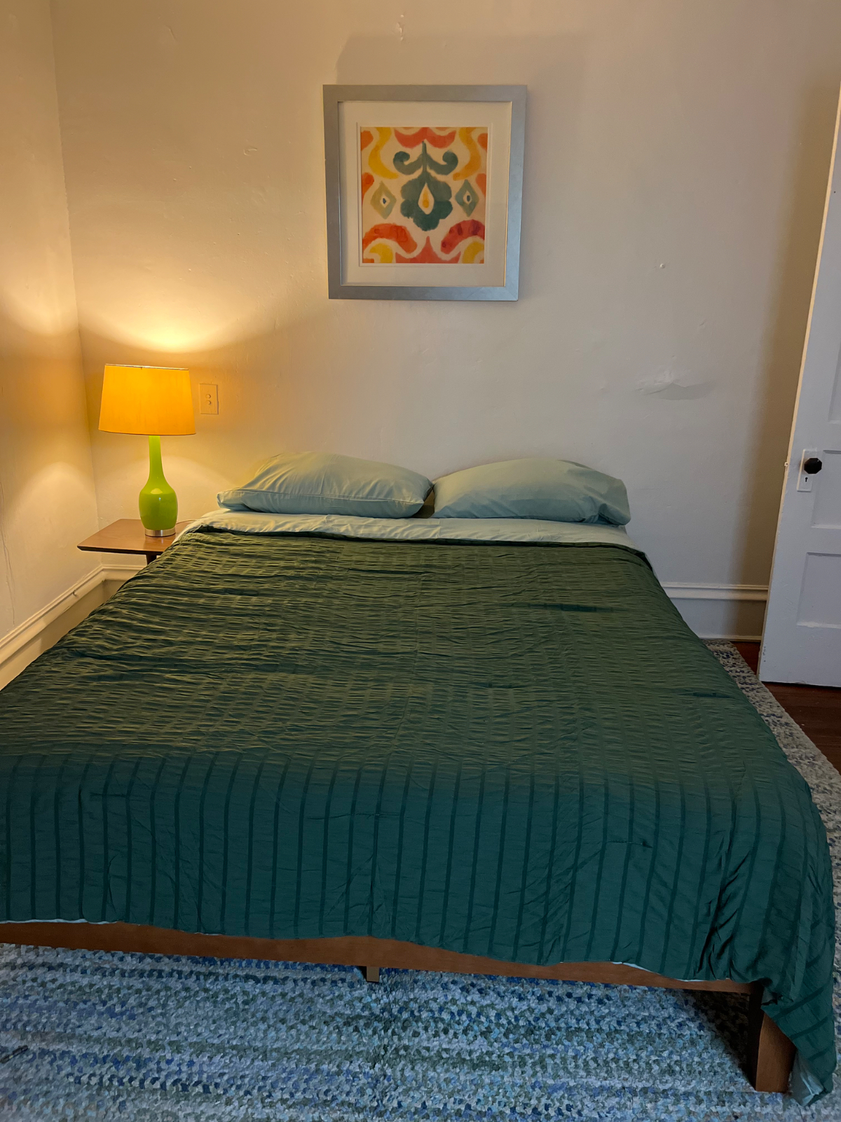 Fabulous upper floor 1 bedroom apartment - Photo 8