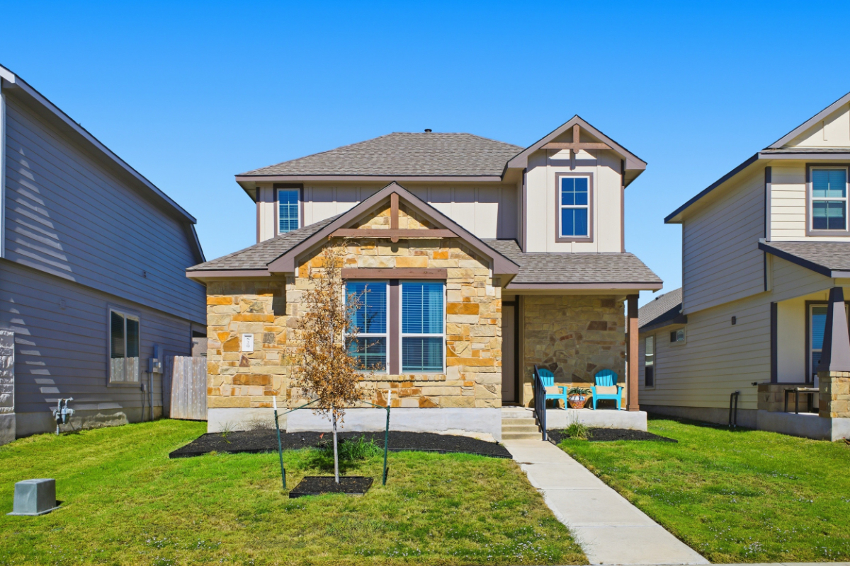 Modern 3BR Near TAMU & Hospitals - Photo 1