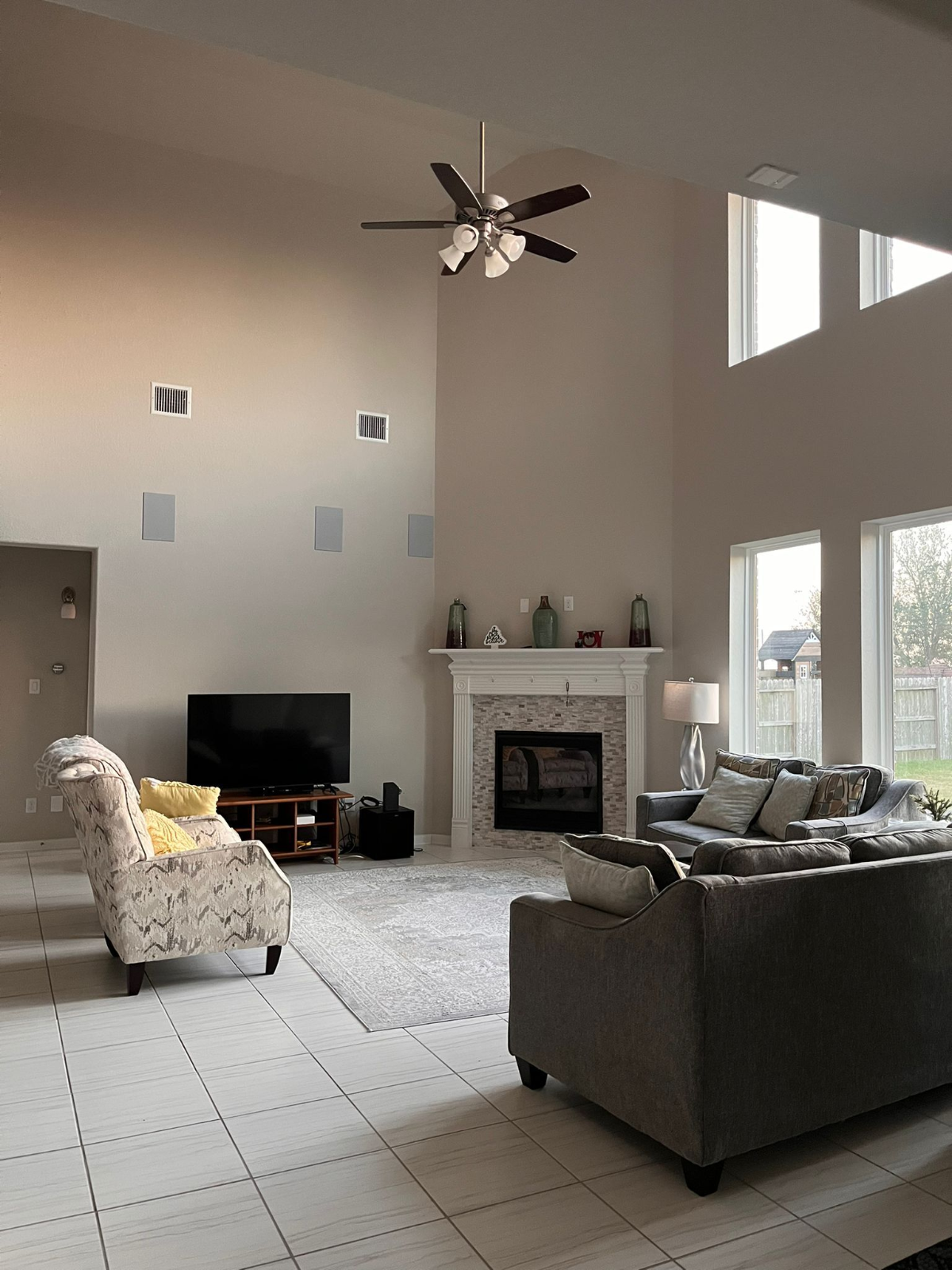 Cozy private room and bathroom in large home - Photo 4