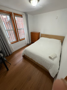 FLUSHING NY ROOM NEAR HOSPITAL - Photo 1
