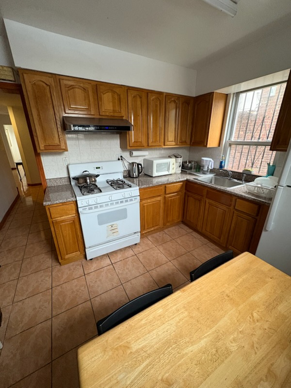FLUSHING NY ROOM NEAR HOSPITAL - Photo 4