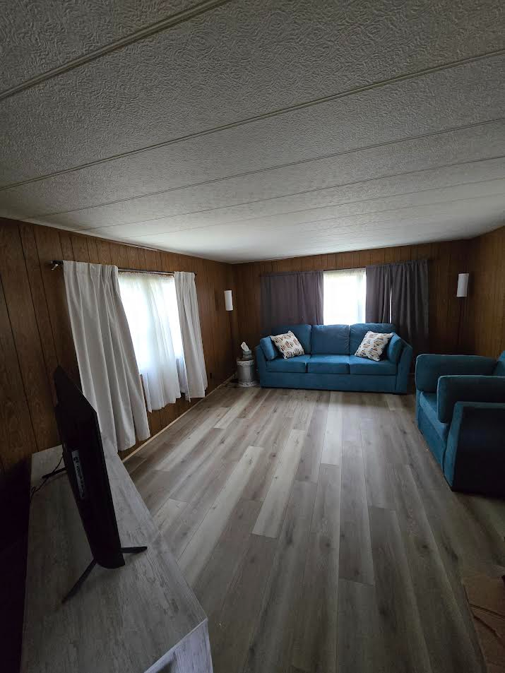 Spacious 2-Bedroom Home with Garage and Dedicated Office - Photo 1