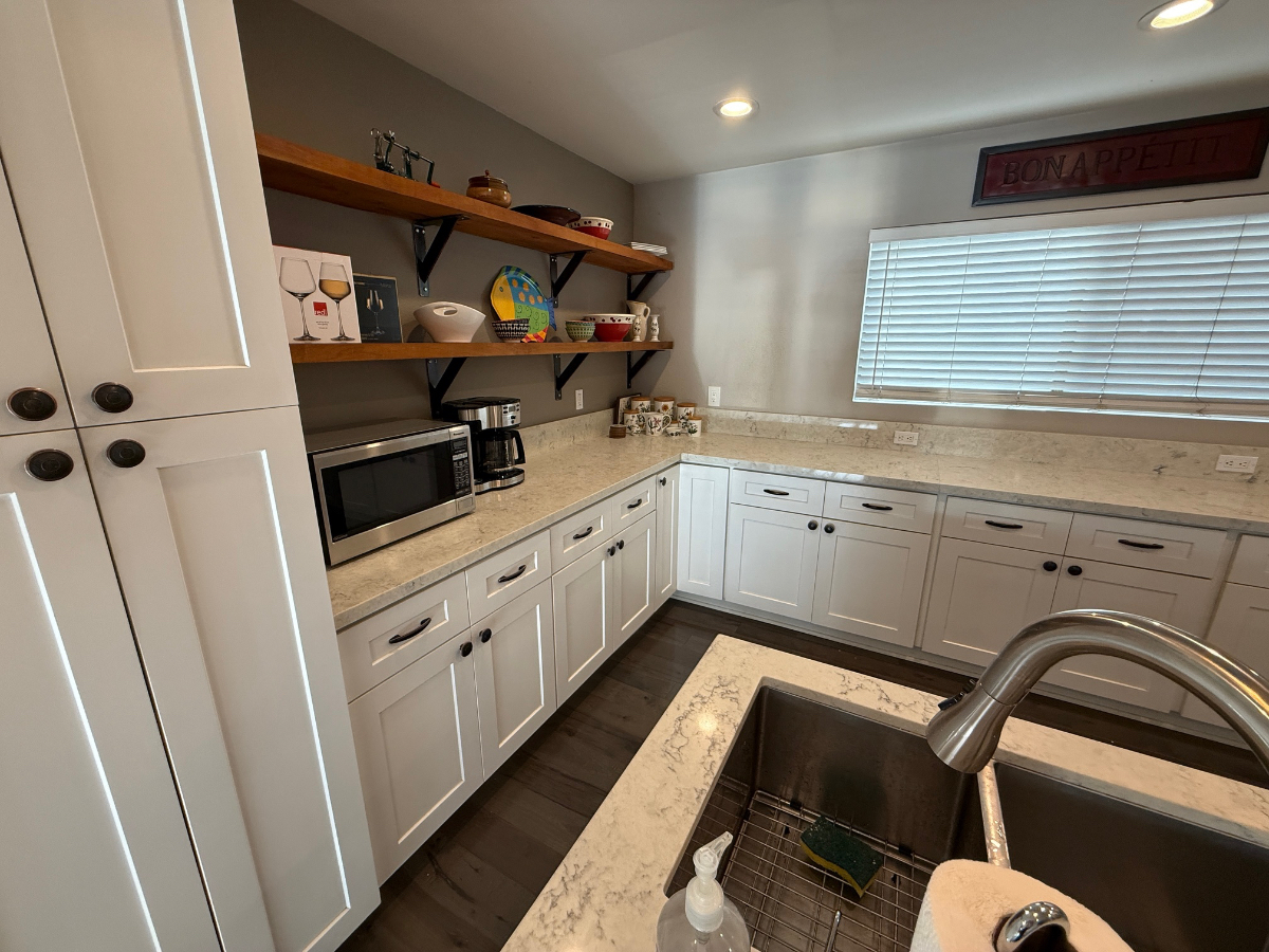 Large townhome in 'sunnier sooner' Del Cerro- just East of the typical morning marine layer. - Photo 5