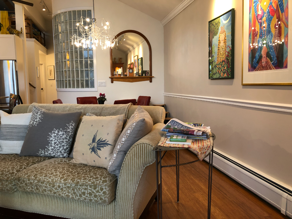 Stunning Waterfront Townhouse near Medical Center - Photo 9