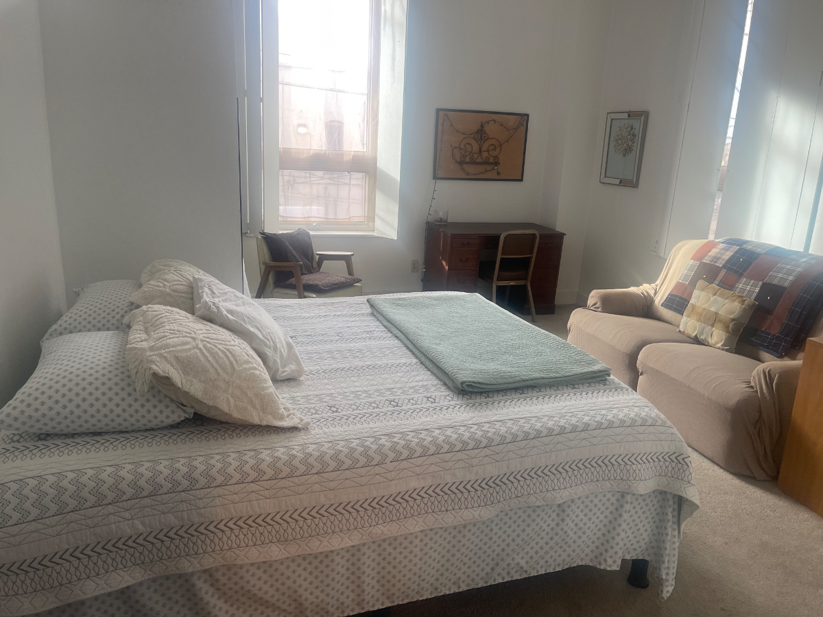 Charming Apartment in the Heart of Downtown Laramie - Photo 5