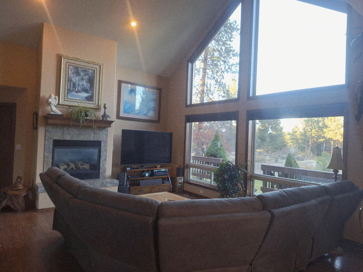House at Woodside Ranch, Bend - Photo 2