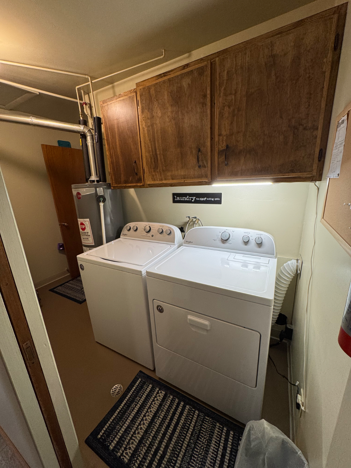 2 bedroom, fully furnished WITH GARAGE - Photo 8