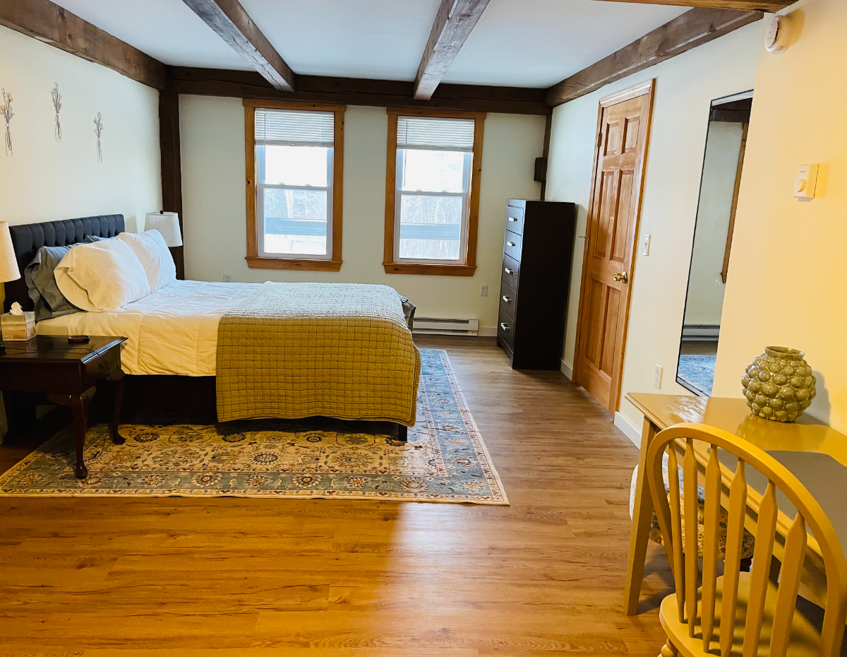1 BR Apartment on Lovely Horse farm - Photo 8