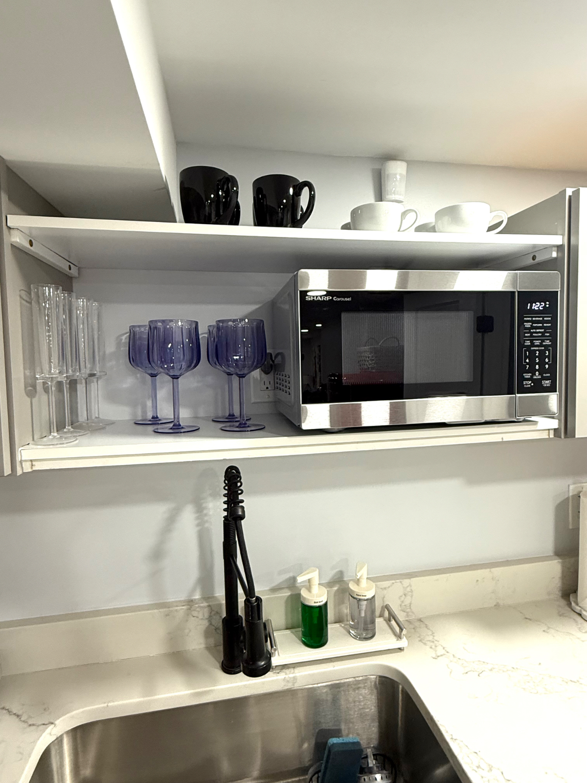 Beautiful SW DC Apartment - Photo 10