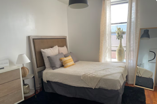 Two Bedroom Apartment in Bedford Stuyvesant, Brooklyn - Photo 3