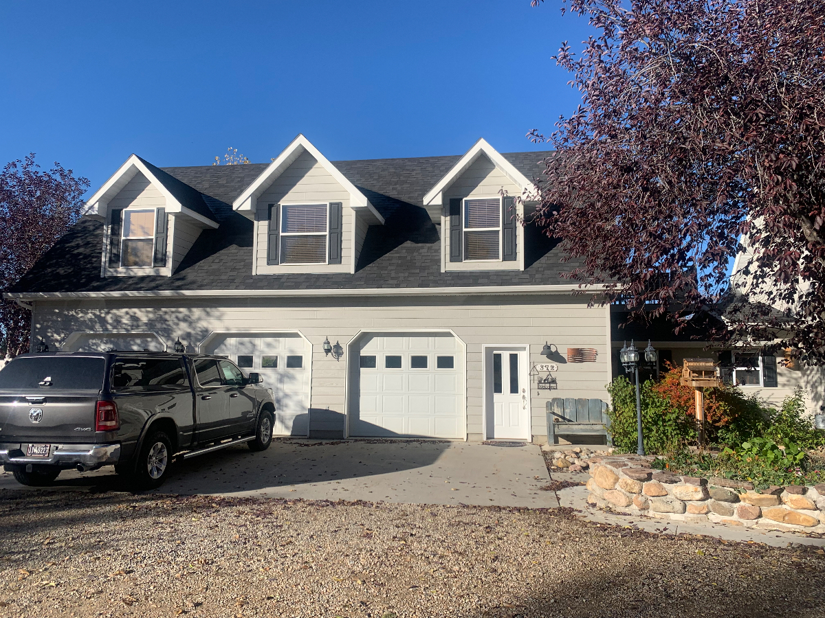 Carriage house by the Big Horn Mountains. - Photo 4